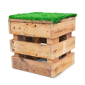 For a casual vibe, it's hard to go past Sydneywide Hire Group's Pallet Ottoman. Great for parties, picnics and themed events to kick up your heels
